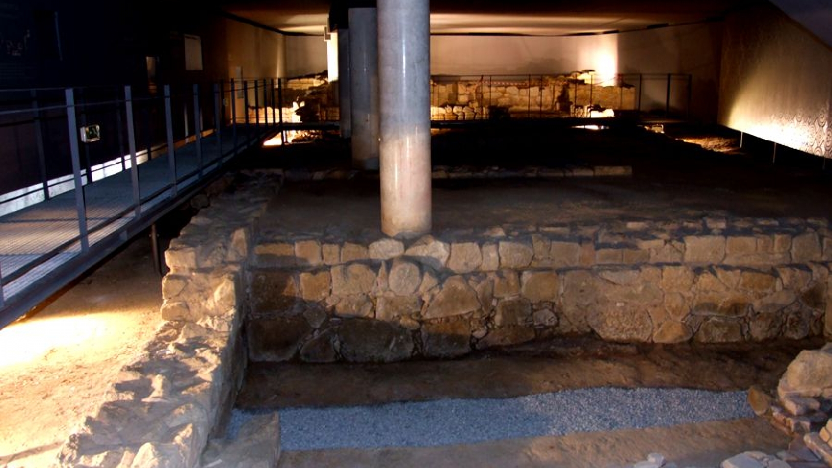 Domus Escola Velha da Sé 00